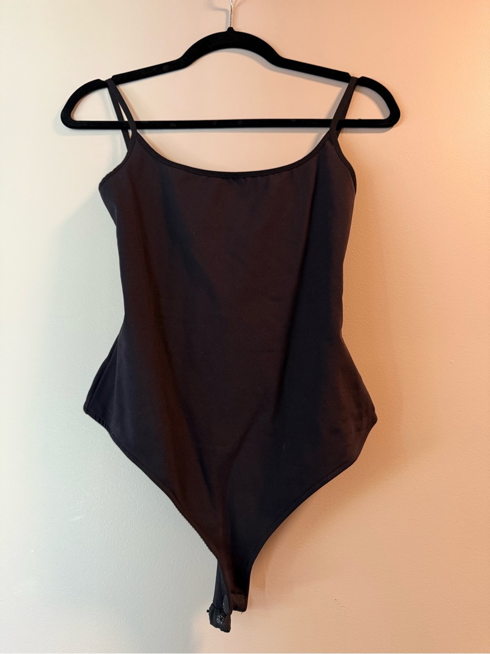 NWOT Free People Strappy Basique Bodysuit in Black Size S - Picture 2 of 4